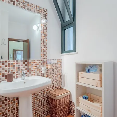 Holiday home Ciumara West