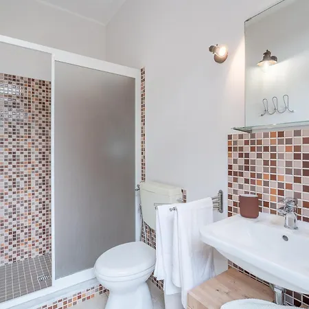 Ciumara West Holiday home